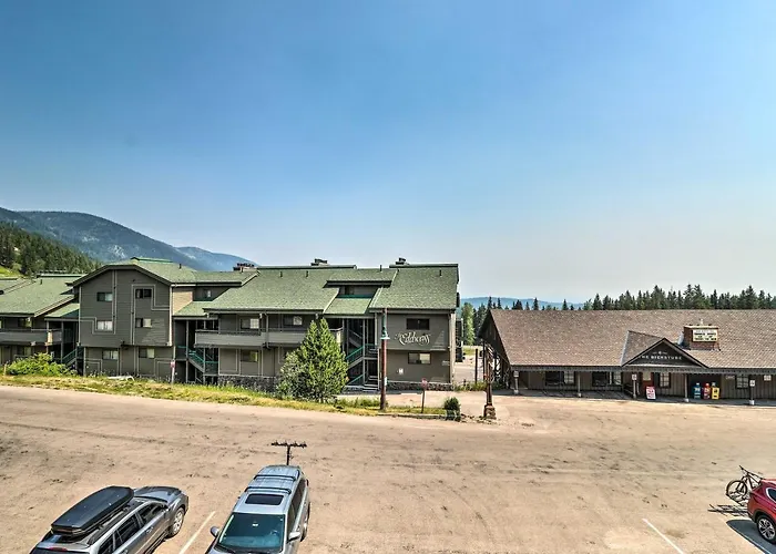 Ski-In/Ski-Out Whitefish Escape W/ Balcony!